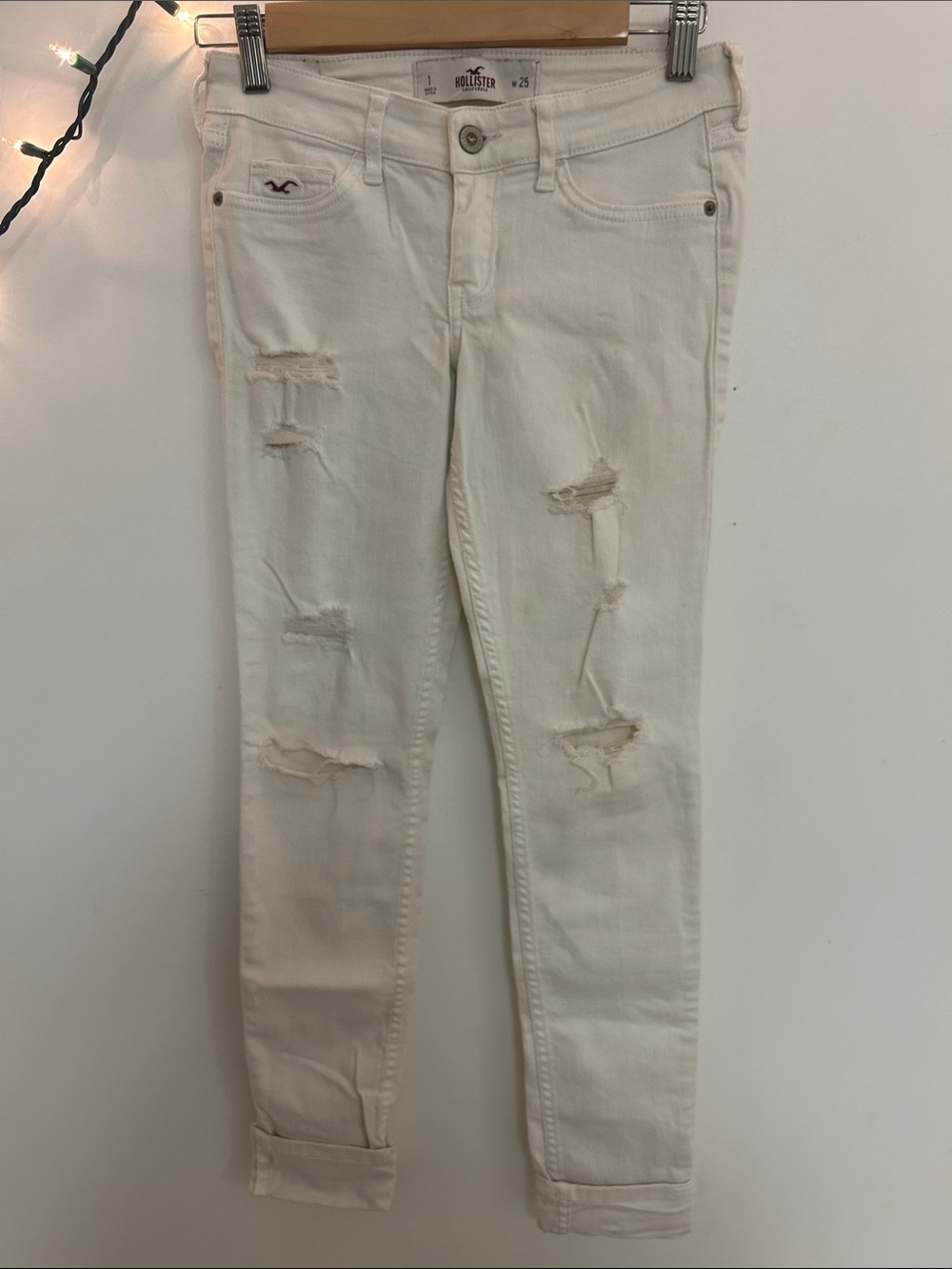 Hollister Women's White Distressed Skinny Jeans